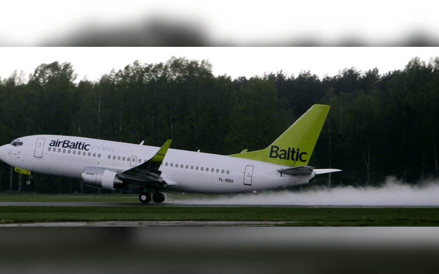 Министр: ясность с финансами airBaltic появится в июле