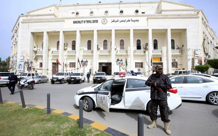 Проправительственные силы Ливии объявили о контрнаступлении против армии Хафтара, которому пригрозили арестом