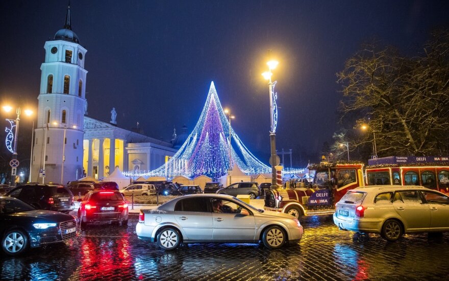В новогоднюю ночь в Вильнюсе временно будет ограничено движение транспорта