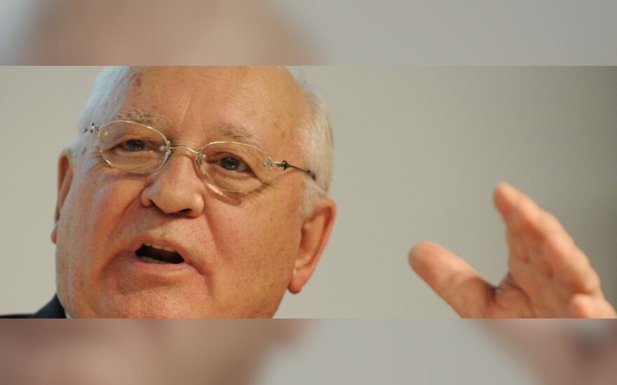 Суд в Лондоне отказал Буковскому в иске против Горбачева
