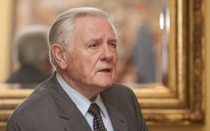 Valdas Adamkus