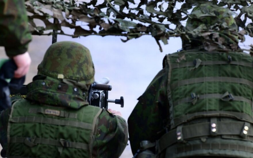 Сквeрнялис: в Литве готовы защищать страну в неконвенционной войне