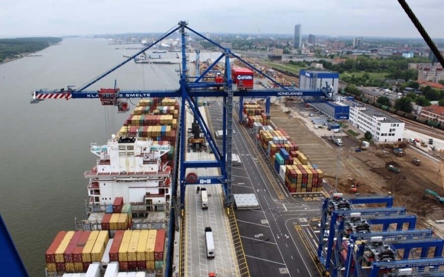 Клайпедский порт лидирует среди Балтийских стран по контейнерным погрузкам