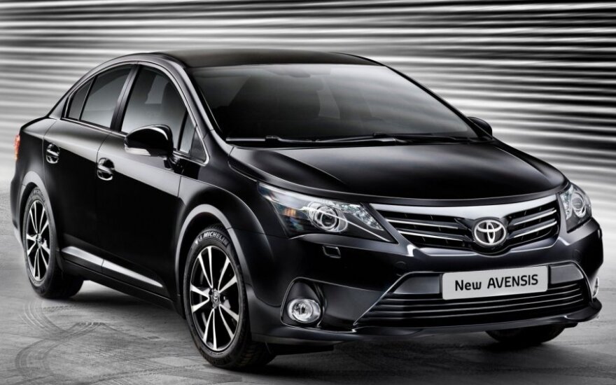 Toyota Avensis 