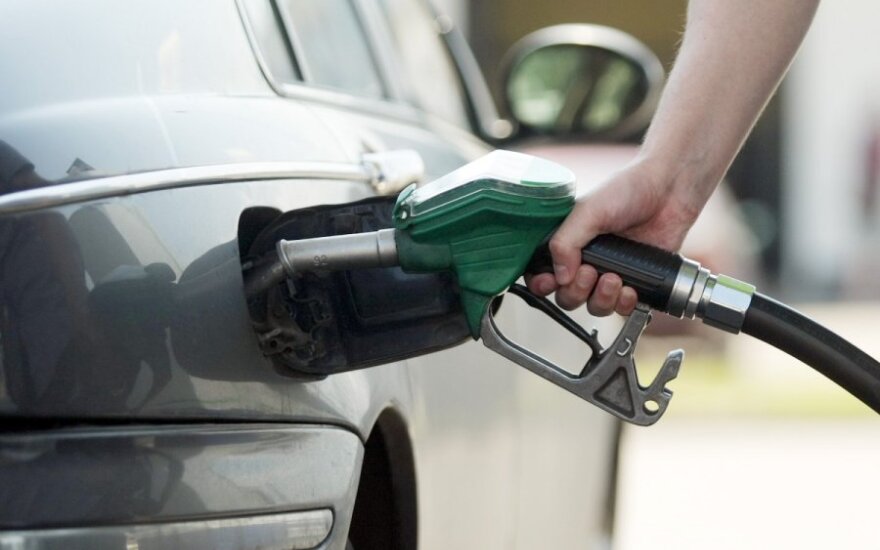 Бензин в Беларуси подорожает на 40-45%