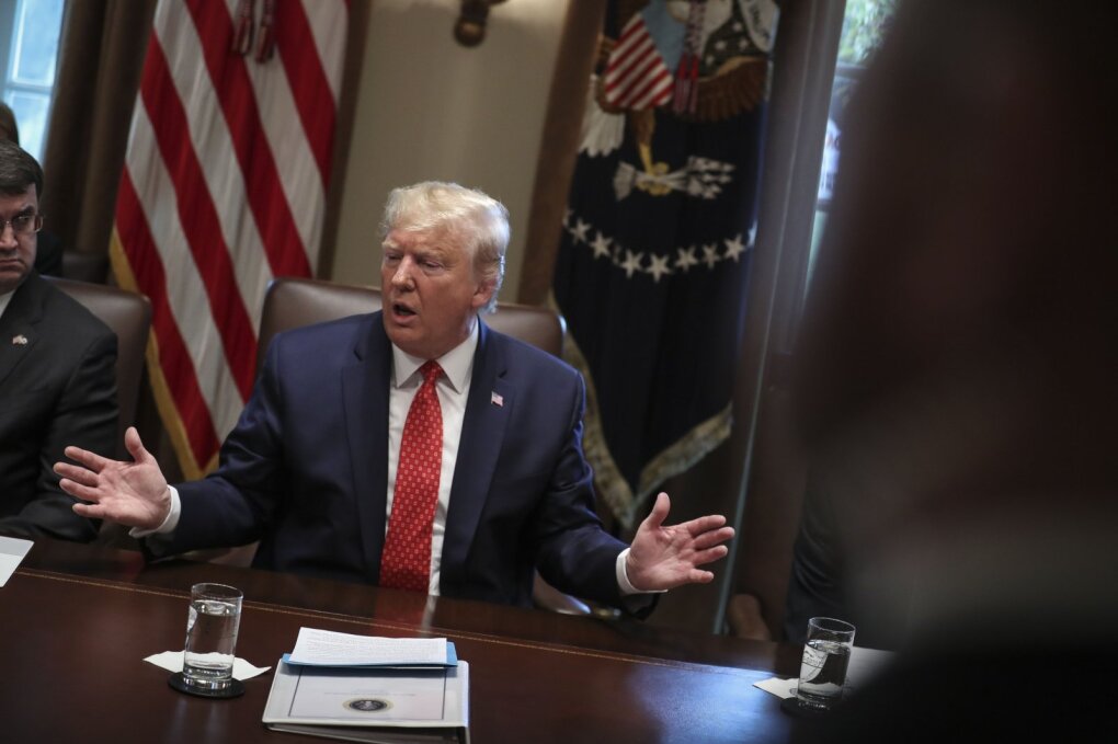 D. Trumpas