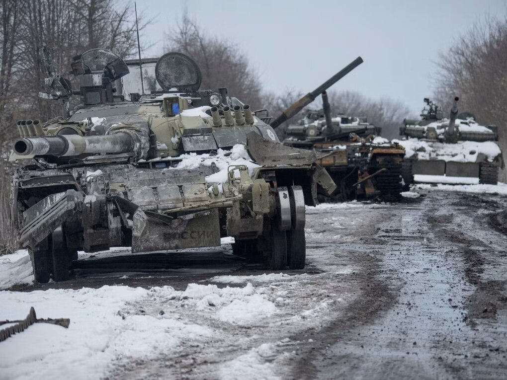 Rusijos tankai vis dažniau tampa pajuokų objektu: papasakojo, kaip ir iš ko gaminami