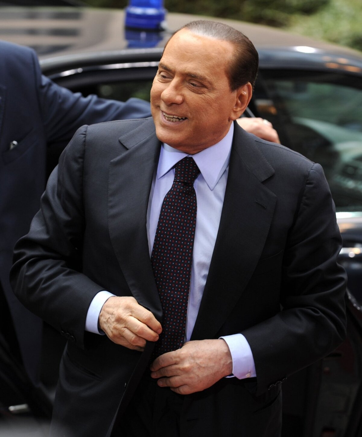 l’ex primo ministro italiano Berlusconi è probabilmente sotto l’influenza della vodka russa