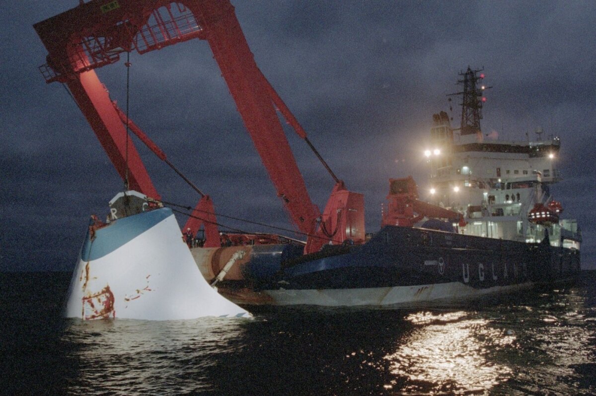 Norsk skip seiler til dødsstedet for «Estonia»-fergen for videre undersøkelser