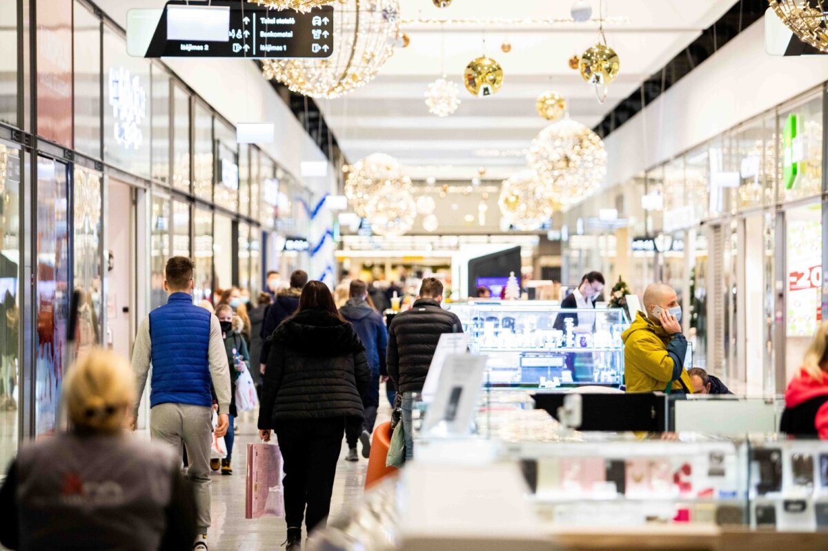 Podczas wielkich wyprzedaży Litwini wrócili do sklepów stacjonarnych: tych najpopularniejszych