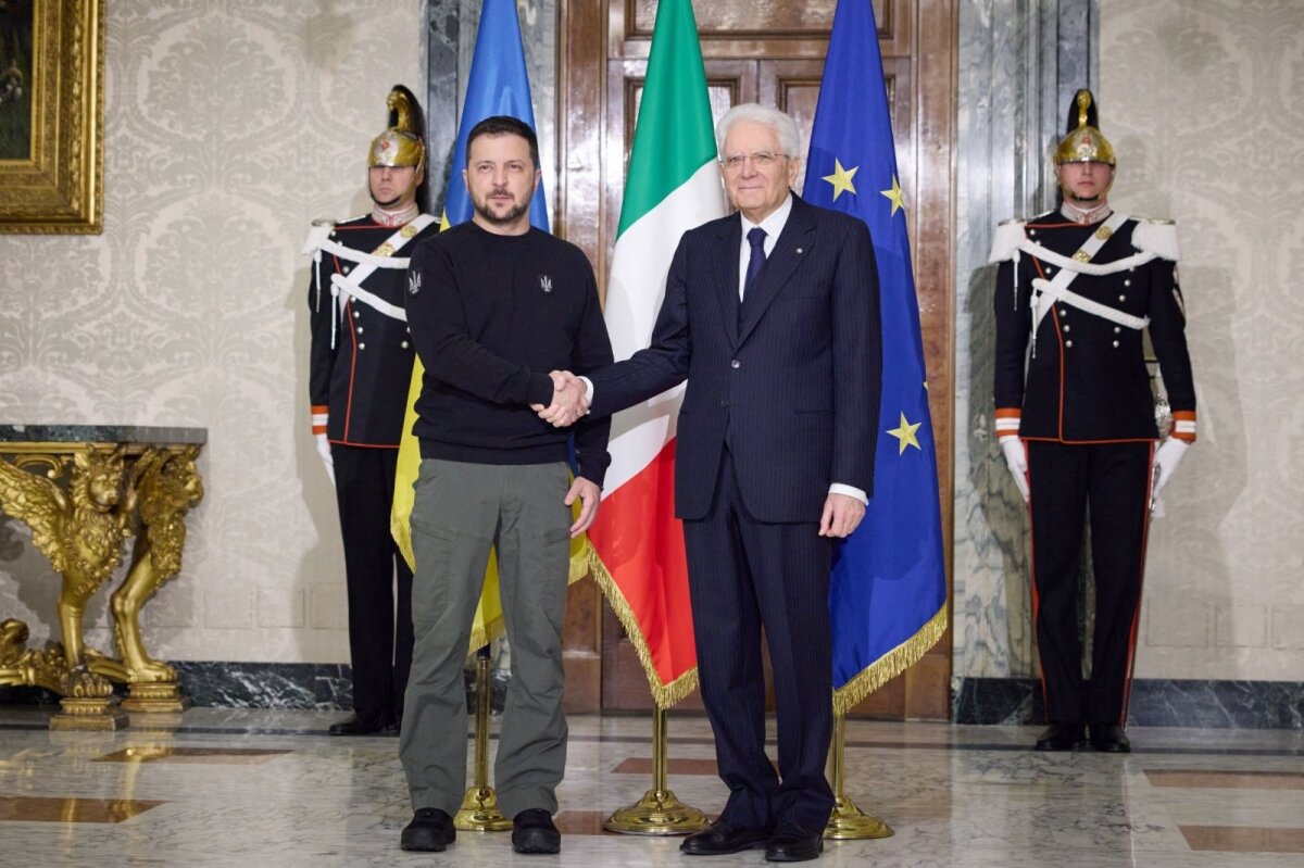 Il leader ucraino Zelensky ricevuto dal presidente italiano Mattarella