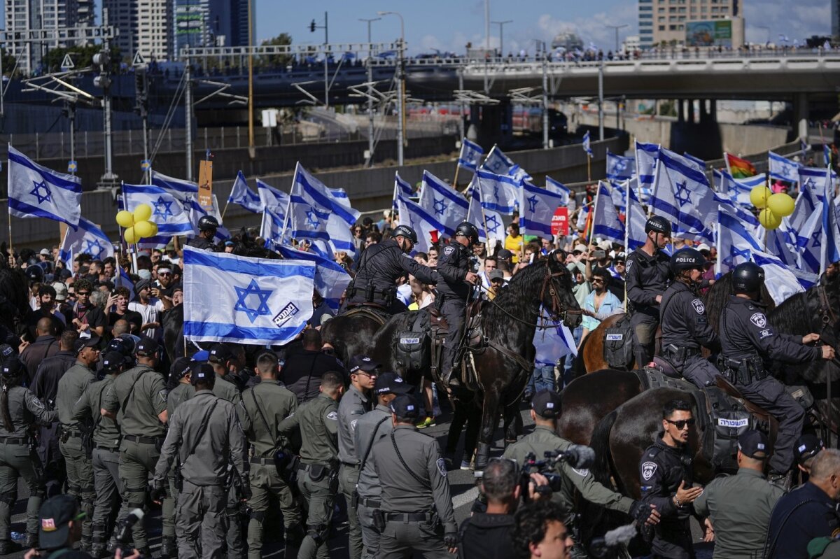 I manifestanti in Israele volevano impedire a Netanyahu di recarsi in Italia