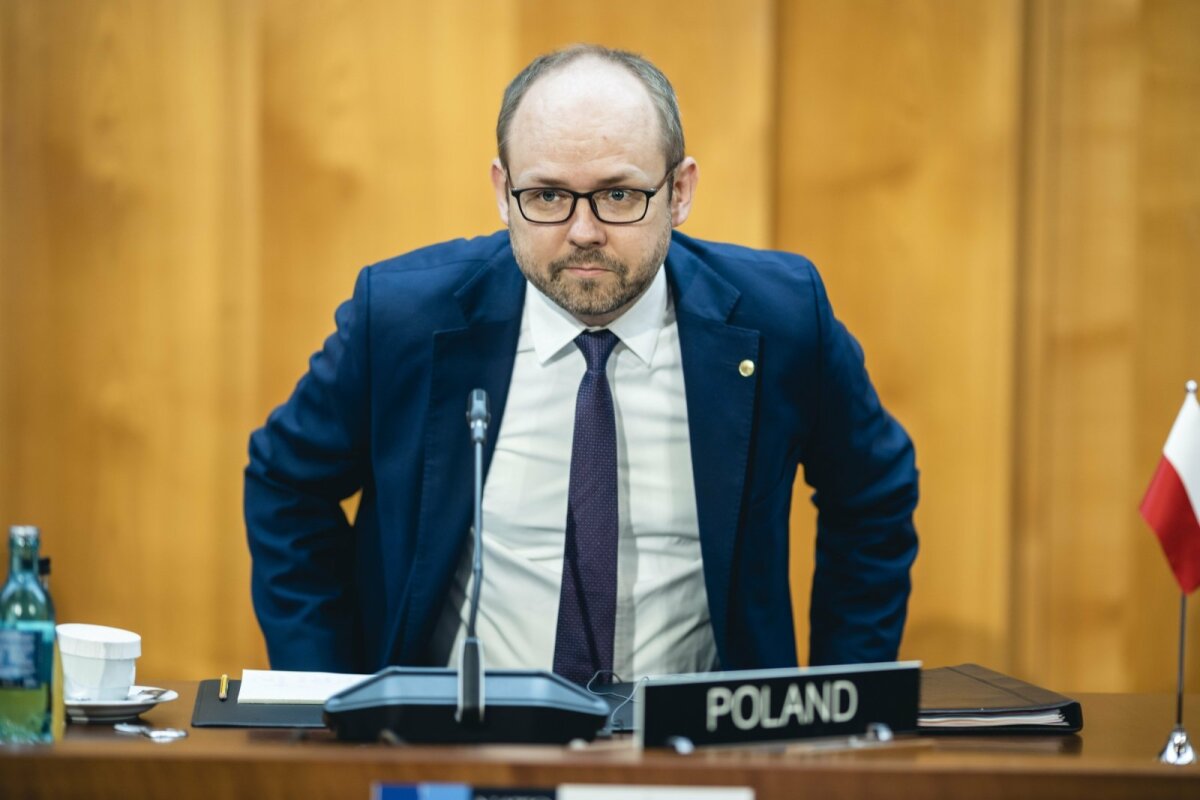 Polska nie planuje odwołania swojego ambasadora Rosji