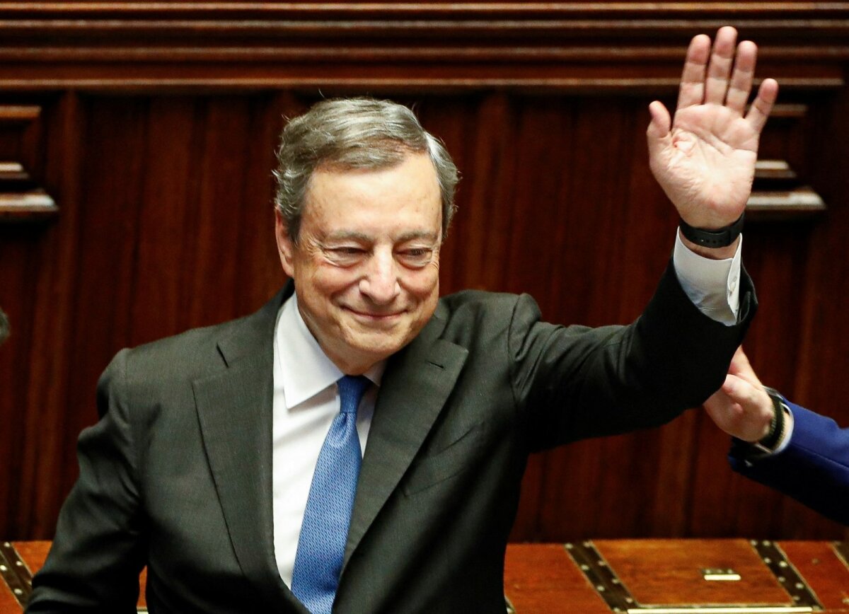 Il premier italiano Draghi si dimette