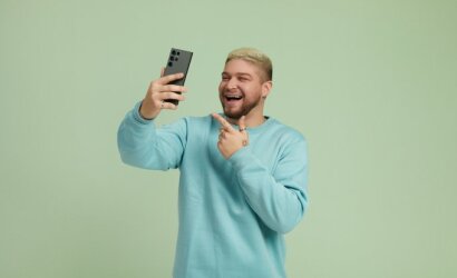 Internetinė sensacija A. Jakimavičius apie darbą už užkulisių: apie save teko girdėti neįtikėtinų gandų