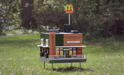 „McDonald's“ atidarė restoraną, skirtą bitėms