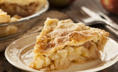 Prancūzas konditeris papasakojo, kaip pasigaminti tobulą trapią tešlą obuolių pyragui