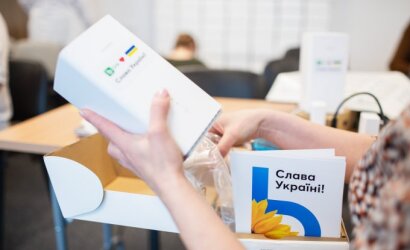 Ukrainiečius priimančius centrus Lietuvoje ir ukrainiečių šeimas „Bitė“ aprūpins namų internetu