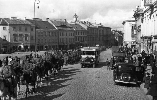 Raudonoji armija 1940 metais įžengia į Vilnių