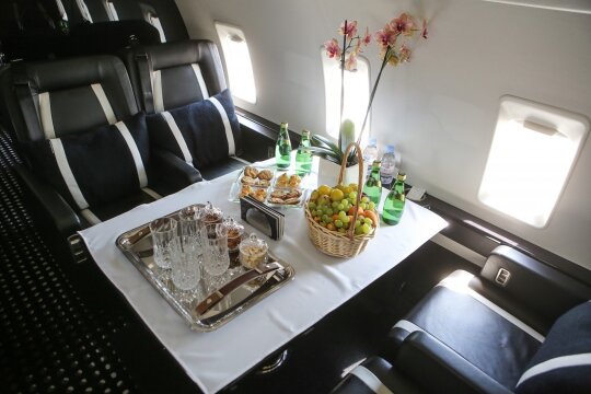 Bombardier Challenger 850 lėktuvo salonas