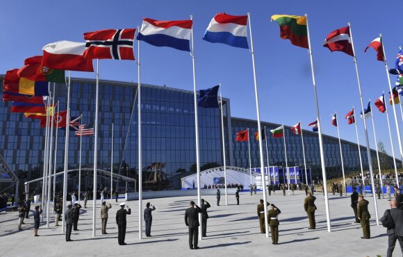 NATO vienybę skaldo dar vienas skandalas: kalbos apie Baltijos šalių gynimą – labai pavojingas signalas