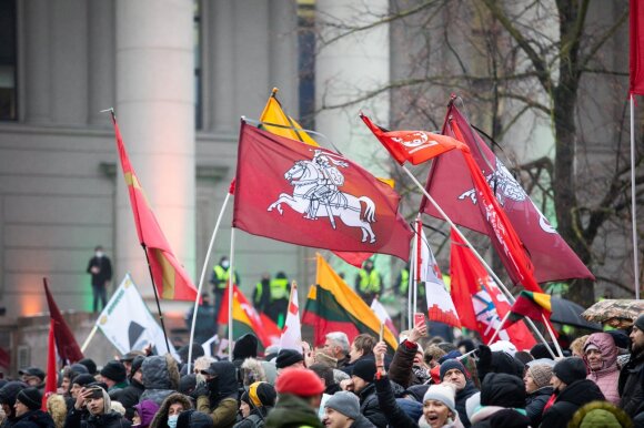 Sausio 13-osios minėjimas lydimas protestuotojų riksmų ir švilpimo: Šimonytė tai pavadino iškovotos laisvės dalimi