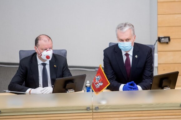 Saulius Skvernelis, Gitanas Nausėda