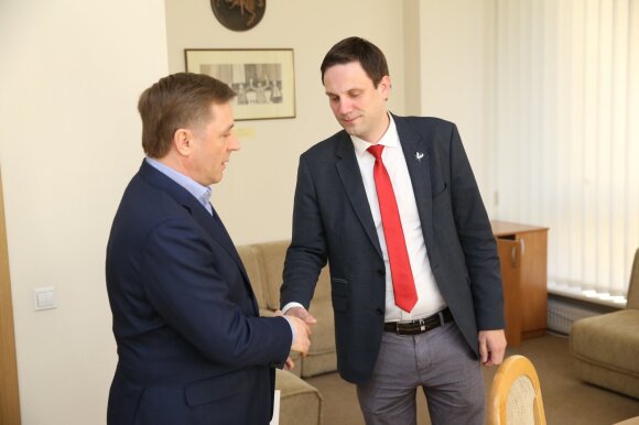 Ramūnas Karbauskis, Tomas Tomilinas