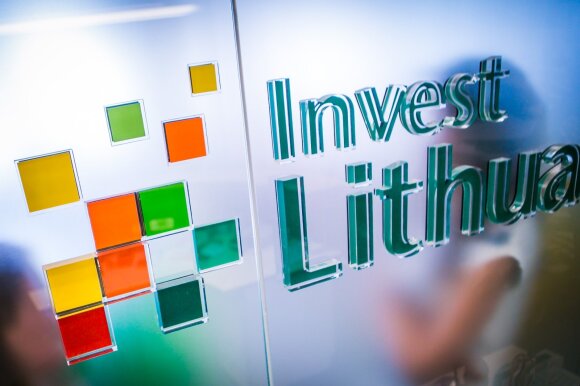 Ekspertas: jei ne pinigai, „Financial Times“ nebūtų rašęs apie Lietuvą taip, kaip parašė