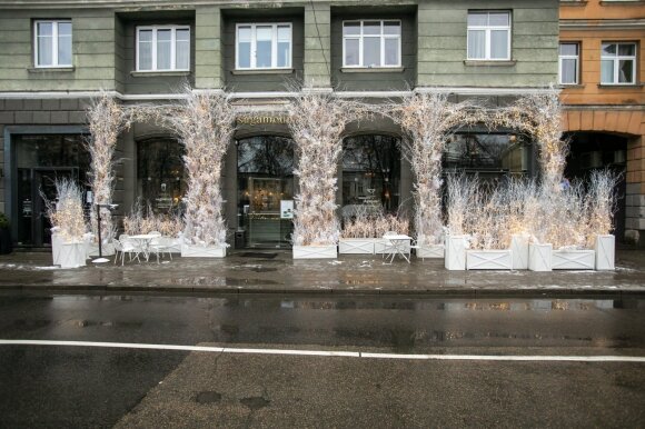 Įspūdingiausios šių metų kalėdinės dekoracijos Vilniuje: kai kurios puošmenos išties gniaužia kvapą