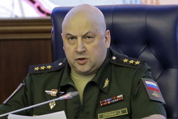 Naujas rusų karių Ukrainoje vadas – liūdnai pagarsėjęs: tai gali būti grėsmingo Putino plano dalis