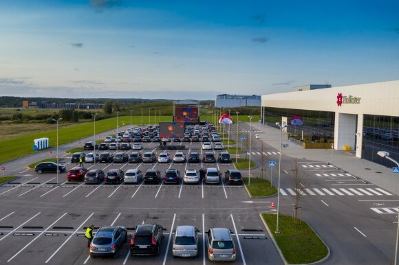 Hollister Lietuva - drive in filmo peržiūra