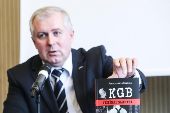 Knygos "KGB. Visiškai slaptai" pristatymas