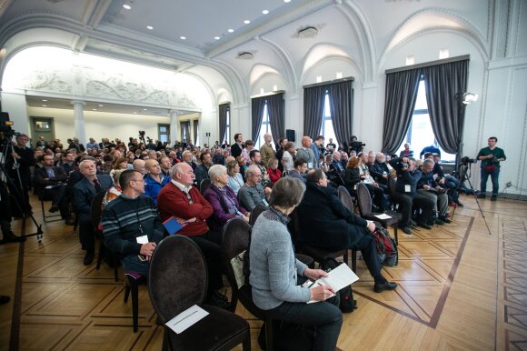 Форум свободной России в Вильнюсе: Новый Мюнхен. Сыграла ли ставка Путина на усталость коллективного Запада?