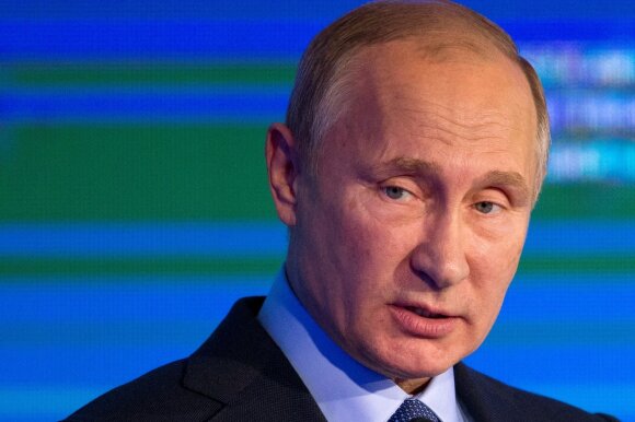 V. Putinas išsitraukė naują ginklą: rengiamasi žūtbūtiniam karui