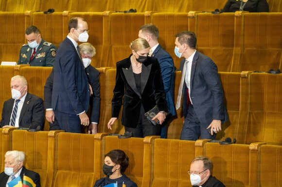Kovo 11-oji Seime: deputatei kaltinant „homoseksualizacija“, dalis renginio svečių paliko salę