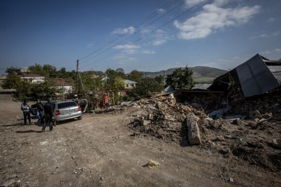 Письма из Нагорного Карабаха: прогремел взрыв - несколько секунд и мы в убежище