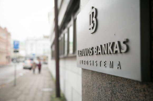 Bankų pelnas Lietuvoje šiemet gali pasiekti 1 mlrd. eurų: LB teikia siūlymus pažabojimui, tarp jų – papildomas mokestis