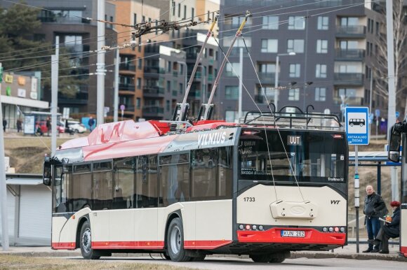 Išaugus kainoms, Vilniaus troleibusų parkas taupys: apmokėti sąskaitas – tikras iššūkis