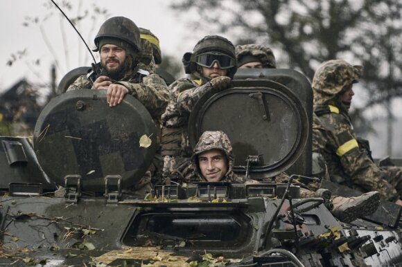 Išsamiai: scenarijai, kaip gali baigtis karas Ukrainoje ir kaip tai paveiktų Vakarus