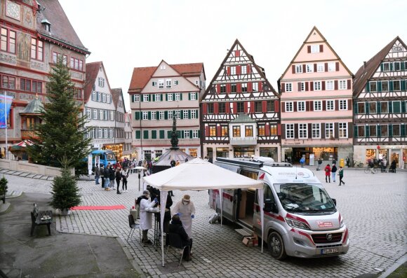 Vokietijos miestas giriasi, kad vyresni nei 75-erių čia COVID-19 neužsikrėtė: turi pastabų visai Europai
