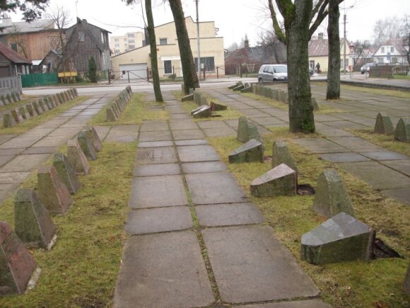 Panevėžyje išniekintos sovietinių kareivių kapinės