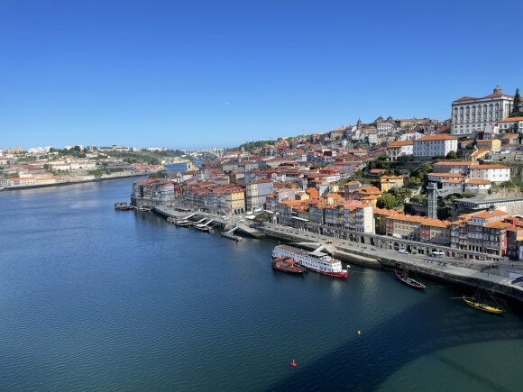 Arno ir Beatričės kelionė į Portugaliją