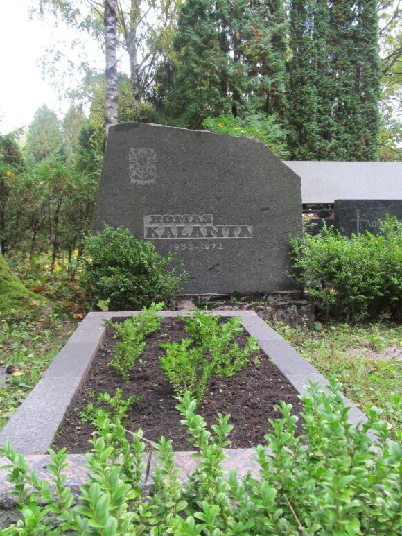 R. Kalantos kapas I-osiose Romainių kapinėse. Kaunas, 2013 m. 