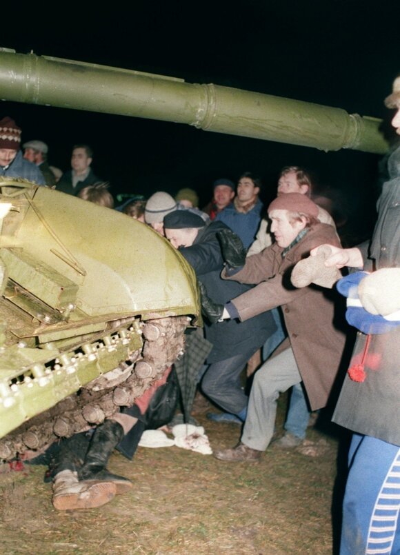 О чем не хочет вспоминать автор легендарной фотографии: день "Х" оставил невидимые шрамы