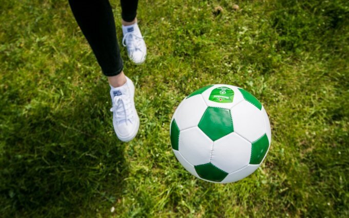 mano futbolo prekybos sistema bollinger juostų dvejetainiai variantai