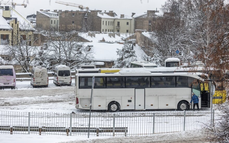 Lietuvos keleivių vežimo asociacijos vadovas: dalis gyventojų gali likti be susisiekimo autobusais