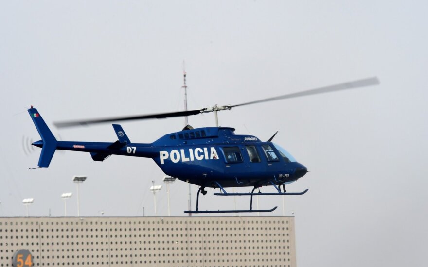 Meksikoje nusikaltėlių gauja numušė policijos sraigtasparnį