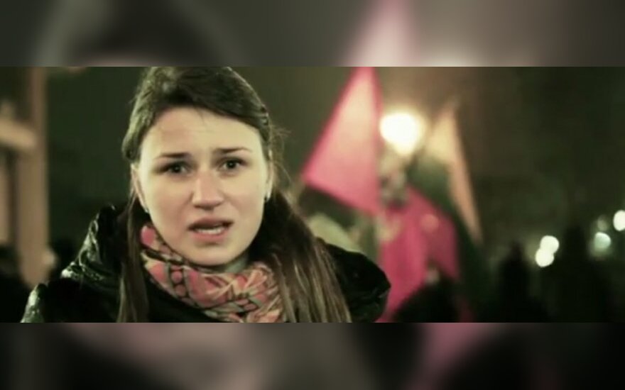 Jaudinančiame vaizdo siužete – Lietuvos palaikymas Maidanui