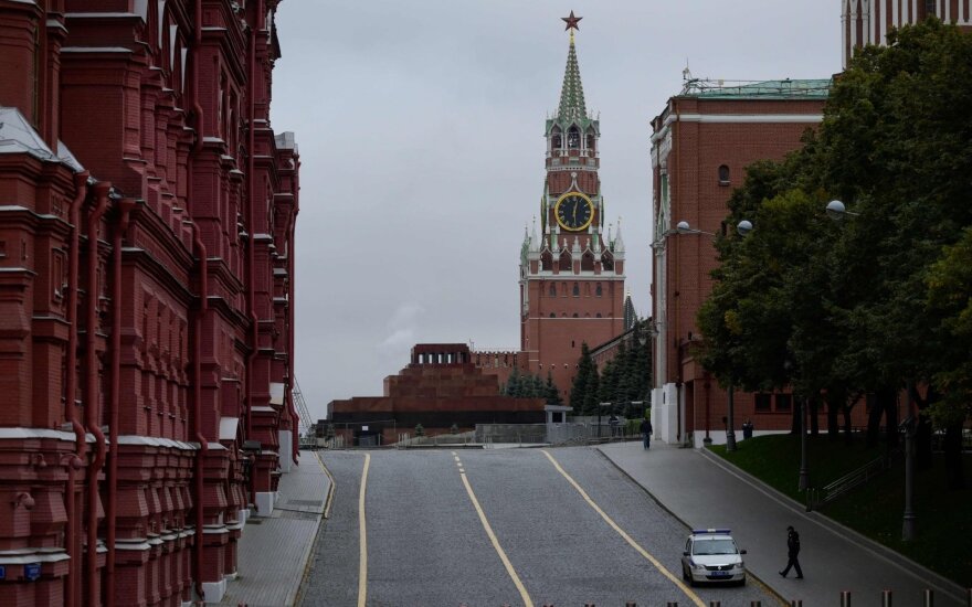 JAV sankcijų koordinatorius: Rusijos kelias – tik į praeitį, bet režimas gali gyvuoti ilgai